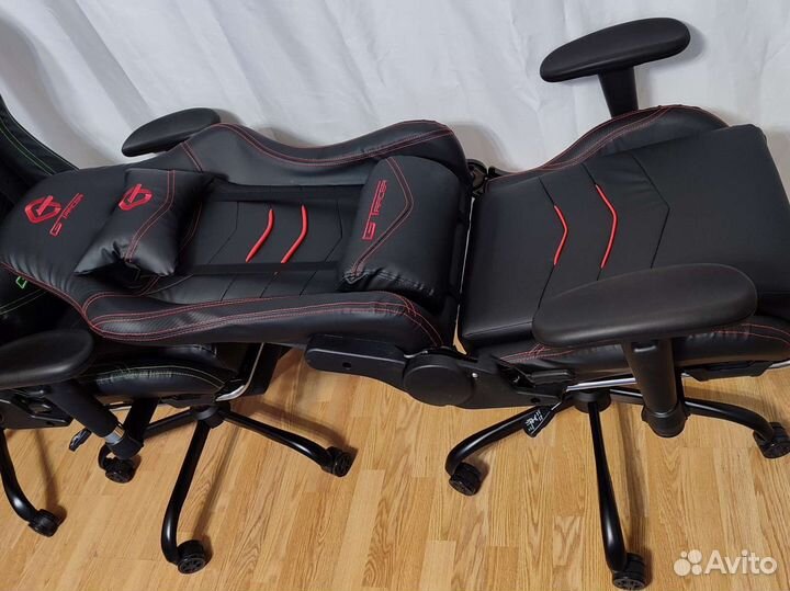 Новые игровые кресла GT racer