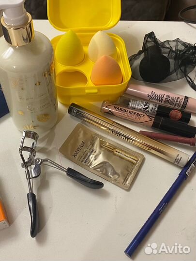 Набор косметики пакетом