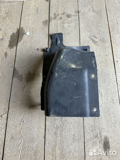 Кронштейн подножки левой Scania 6 2422415