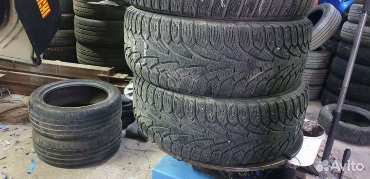 Nokian Tyres Hakkapeliitta RSi 235/60 R16
