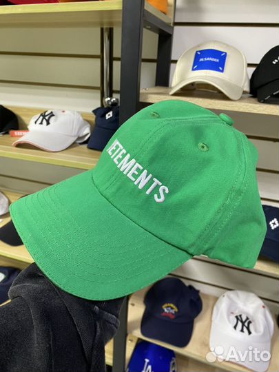 Vetements бейсболка