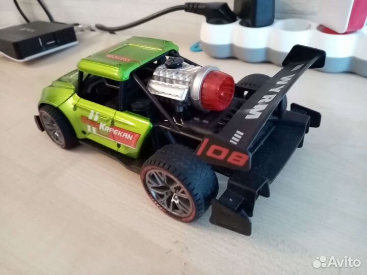 Машина радио управляемая