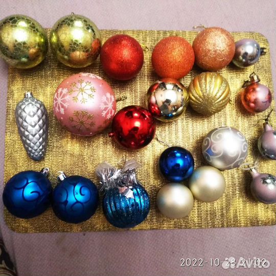 Елочные игрушки