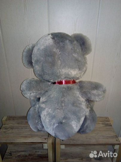 Игрушка Огромный Медведь