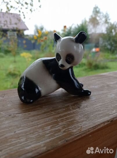Статуэтка фарфор СССР медвежонок