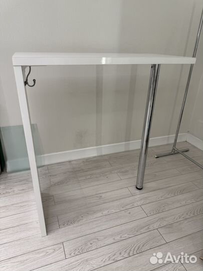 Барный стол