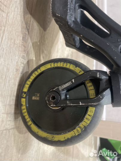 Трюковой самокат кастом