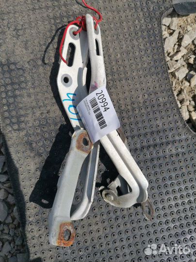 Петля капота Honda Civic FD3