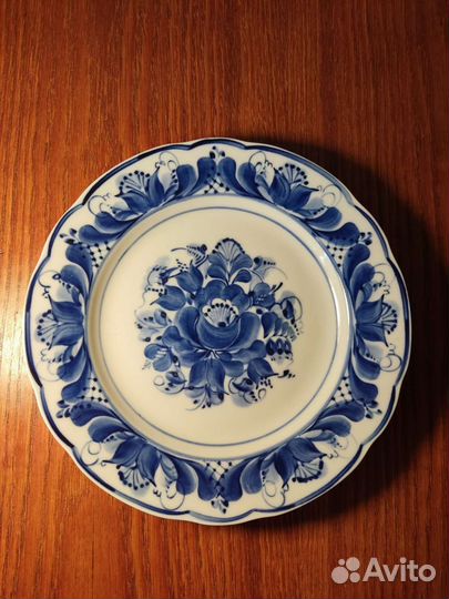 Тарелка Гжель авторская работа