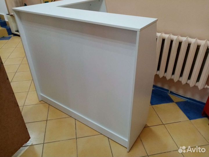 Стойка ресепшн угловая, новая