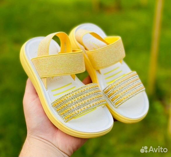 Босоножки для девочки