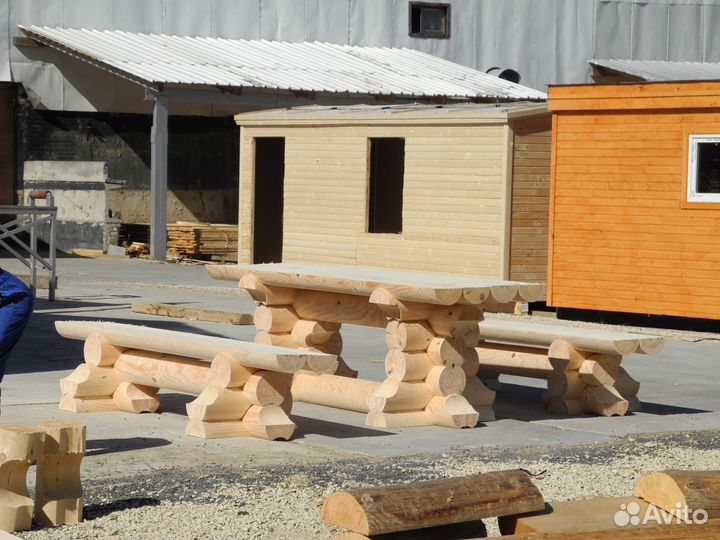Сруб стола с лавками из бревна для Бани