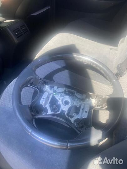 Руль на toyota camry 40
