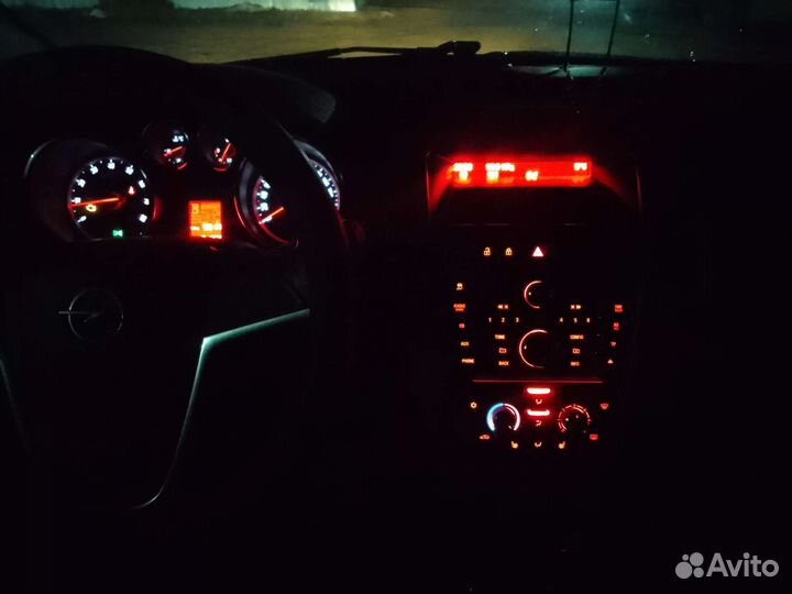 Opel Astra 1.4 МТ, 2012, 113 500 км