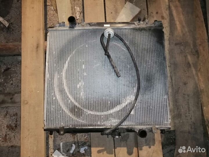 Радиатор охлаждения pajero 2