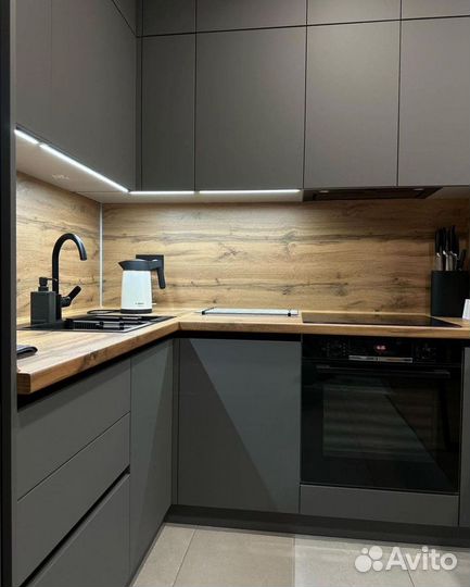 Кухня угловая на заказ