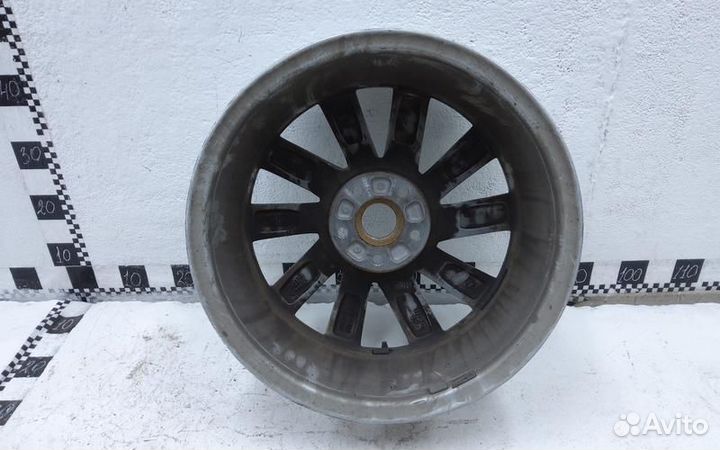 Диск колеса литой Skoda Superb 3 R17