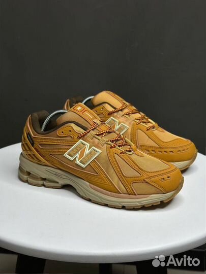 Кроссовки New Balance 1906R brown