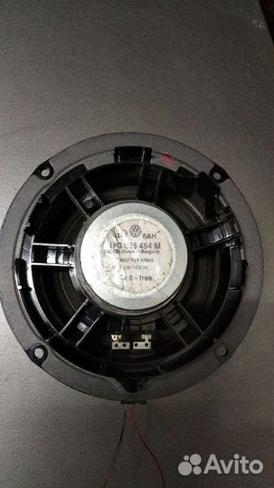 Динамик VAG Фольксваген гольф, джета