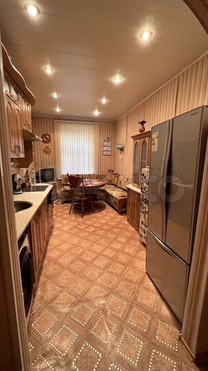 3-к. квартира, 80 м², 3/3 эт.
