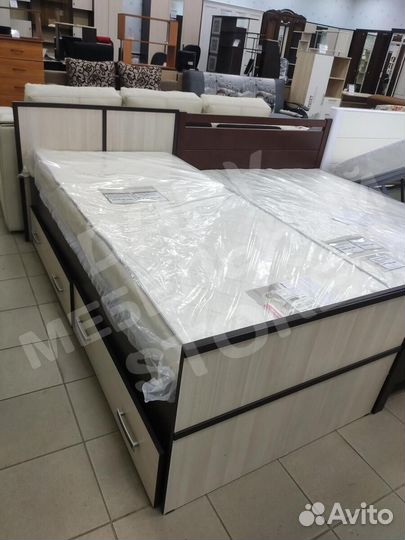 Кровать односпальная