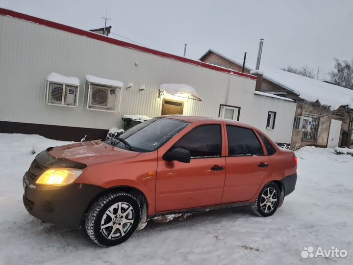 ВАЗ (LADA) Granta 1.6 MT, 2014, 133 330 км