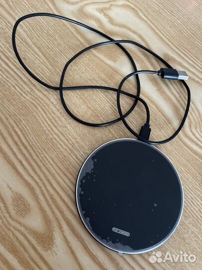 Беспроводное зарядное устройство