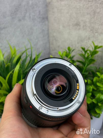 Объектив Canon EF 75-300mm f/4-5.6 III