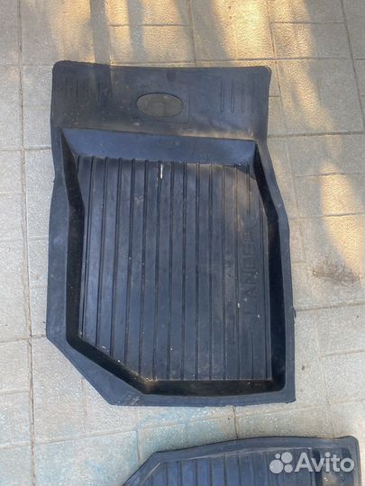 Коврики в салон лансер 9