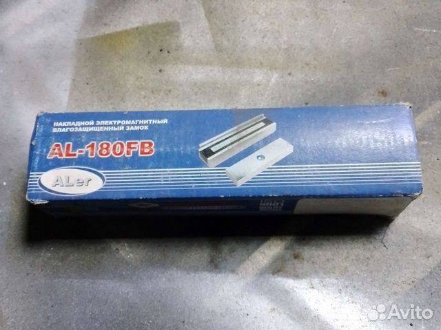 Электромагнитный замок на дверь