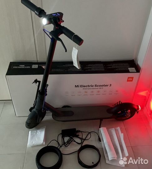 Электро самакат Mi Electric Scooter 3