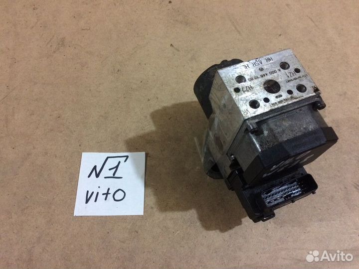 Блок ABS Mercedes Vito W638 2.2CDI A0004461089