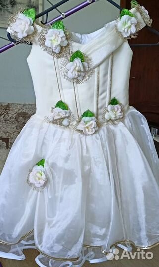 Платье для девочки нарядное