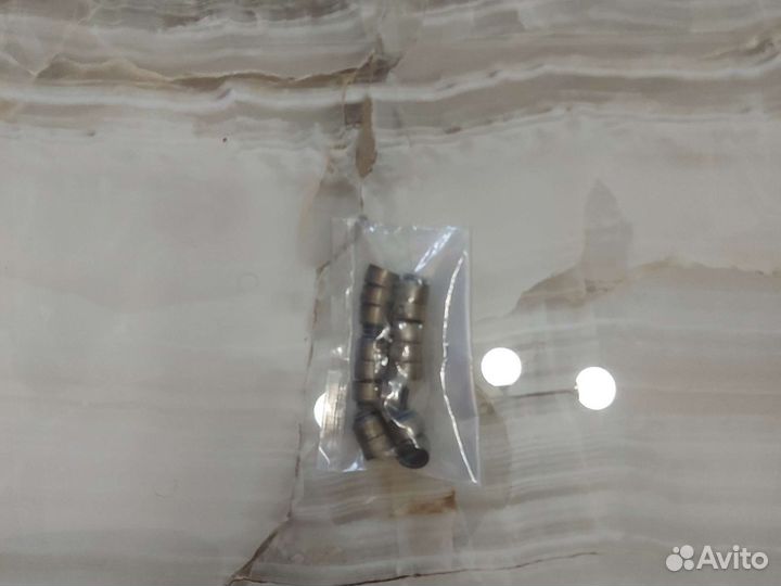 Маслосъемные колпачки