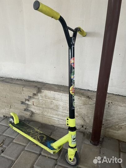 Продам трюковой самокат