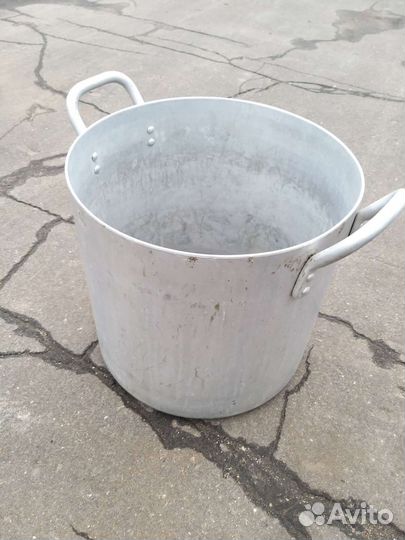 Кастрюля, бак