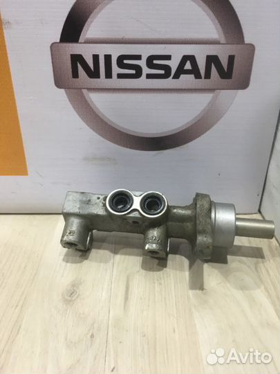 Главный тормозной цилиндр гтц Nissan almera G15