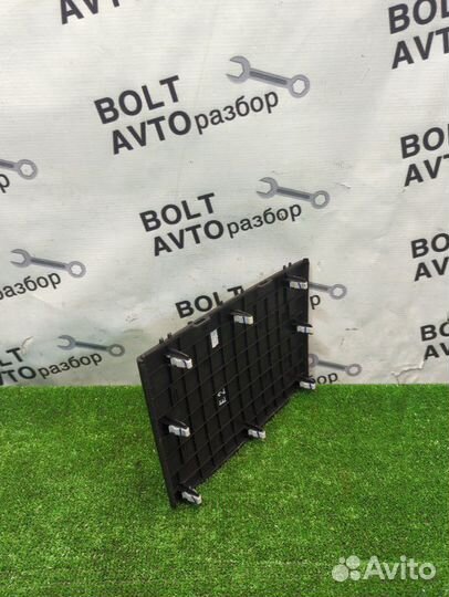 Накладка торпедо Kia Sorento XM D4HB