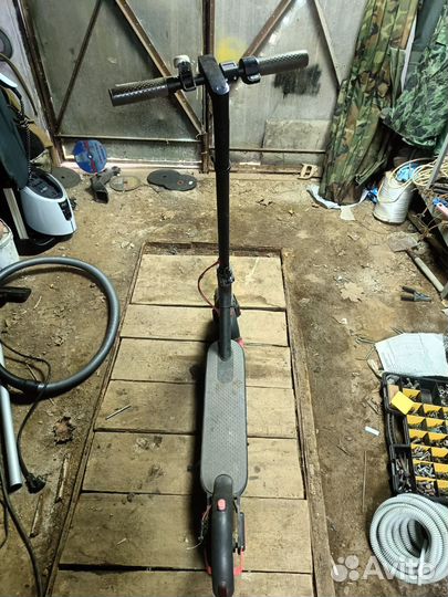 Электрический самокат Xiaomi m365