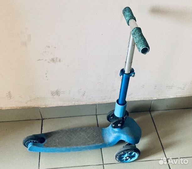 Самокат детский трехколесный