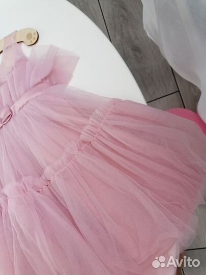 Платье на девочку пышное нарядное 86 92