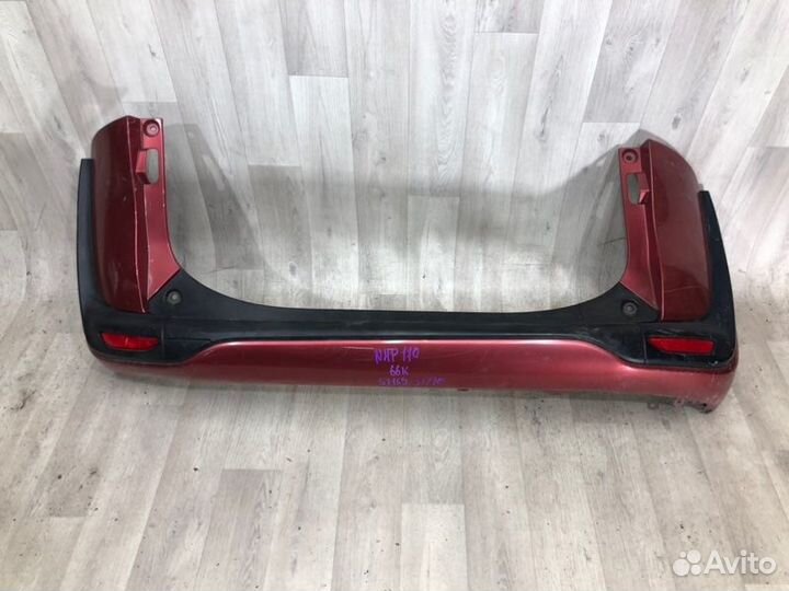 Бампер зад. toyota sienta