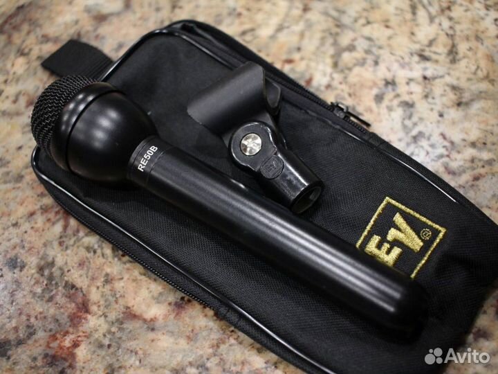 Репортерский микрофон Electro-Voice RE 50 B