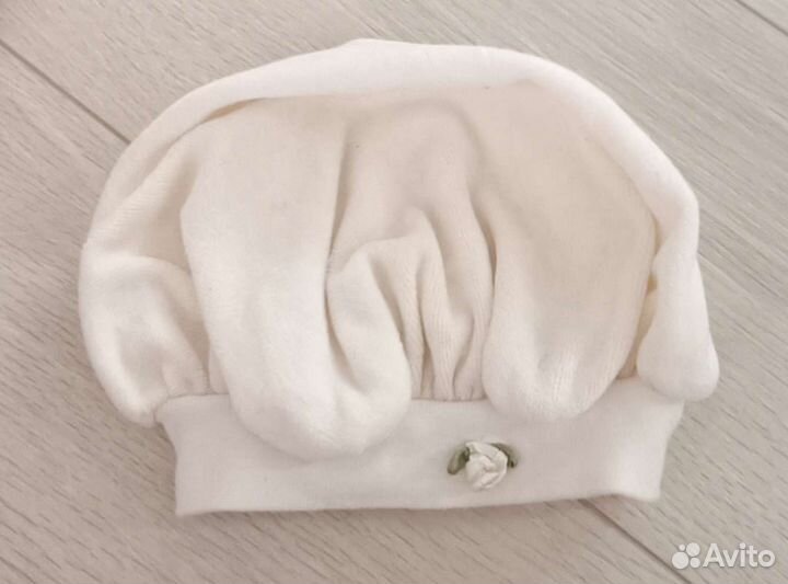 Шапочка для девочки велюр, на 6-12 мес