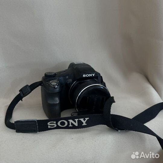 Цифровой фотоаппарат sony