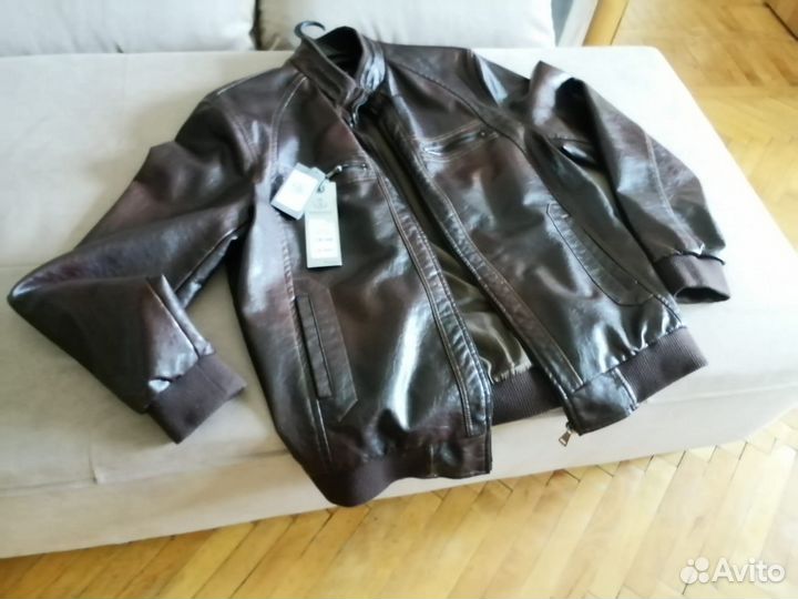 Куртка новая мужская, под кожу, р.52, коричневая