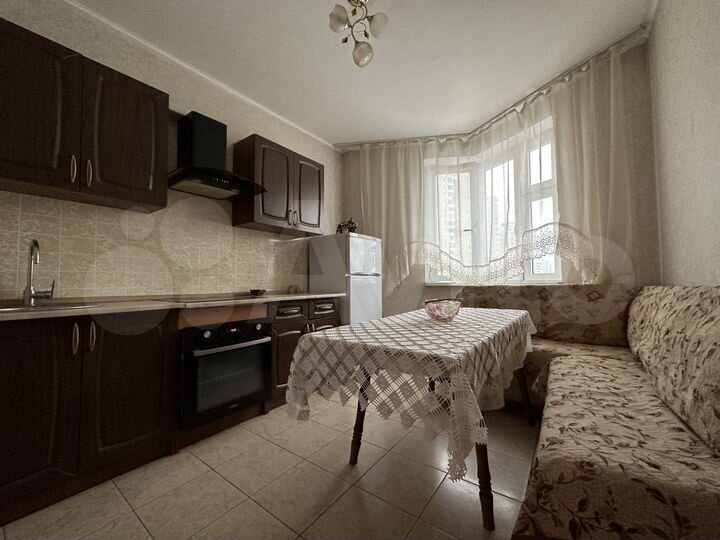 1-к. квартира, 40 м², 11/17 эт.