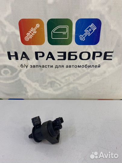 Клапан вентиляции топливного бака Land Rover