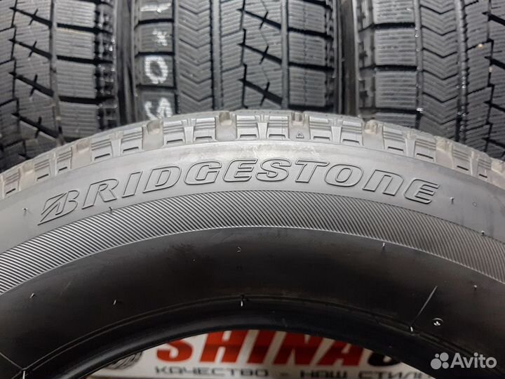 Bridgestone Blizzak VRX 215/60 R16 95R