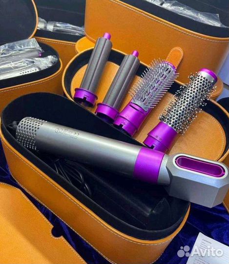 Фен щетка новая стайлер dyson